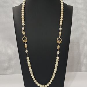 READ Vintage Faux Pearl Station Necklace Gold Tone Chain Linked Beads Wear